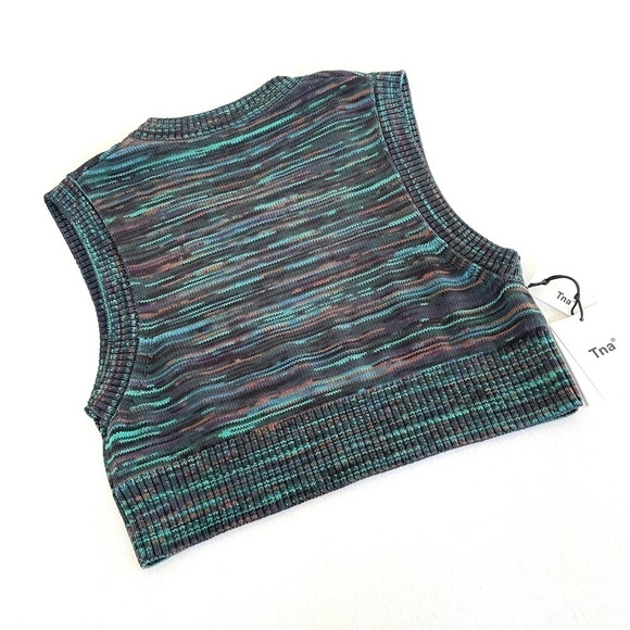 Aritzia TNA Cropped Cotton Multicolour Sweater Vest - Picture 6 of 9